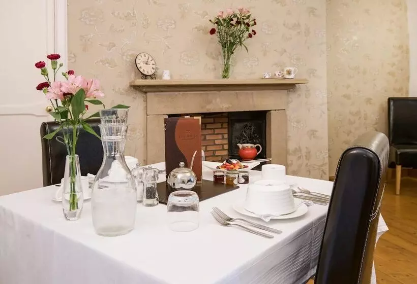 The Walls Bed And Breakfast