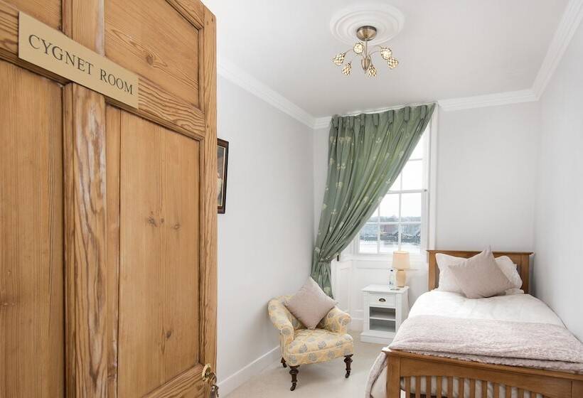 The Walls Bed And Breakfast