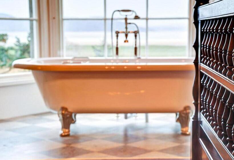 مبيت وإفطار Bay Villa