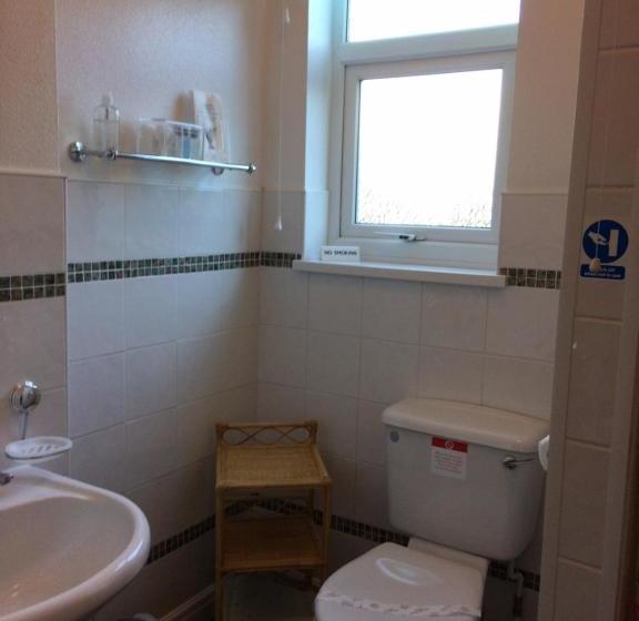 Bed and Breakfast Cornerbrook Guest House