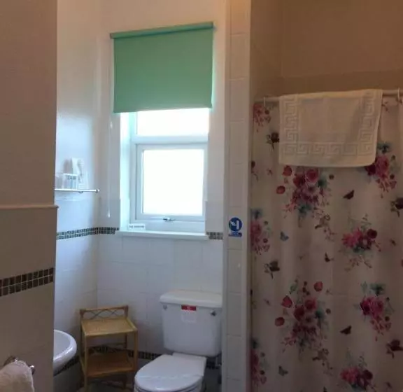 ベッドアンドブレックファースト Cornerbrook Guest House