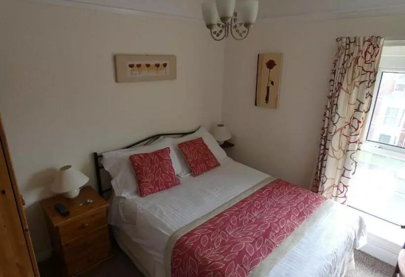 Aamiaismajoitus (B&B) Hurst Dene Apart
