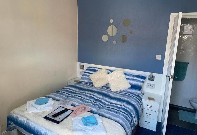 צימר Ivydene Guest House