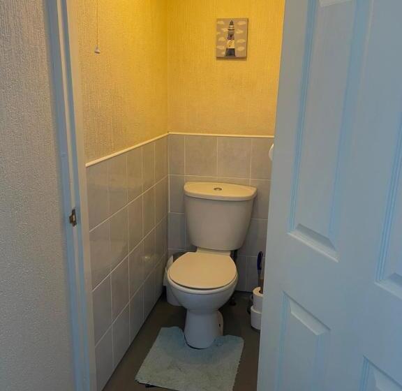 צימר Ivydene Guest House