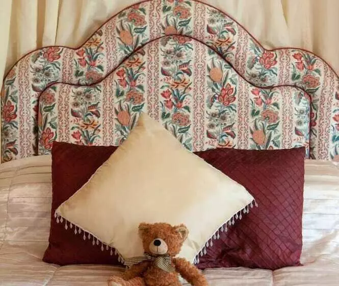 تختخواب و صبحانه Lullington House