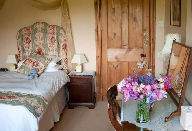 تختخواب و صبحانه Lullington House