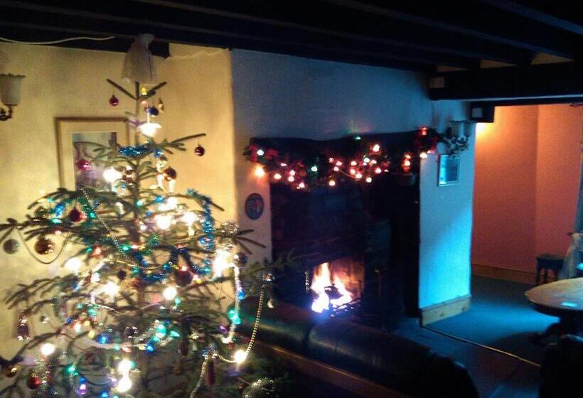 مبيت وإفطار Pen Y Bont