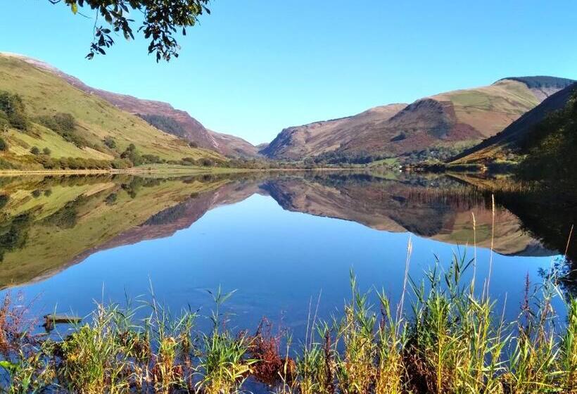 مبيت وإفطار Pen Y Bont