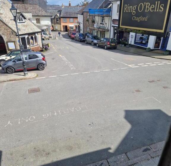 Bed and Breakfast Ring O Bells