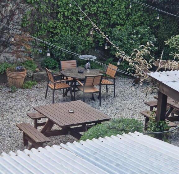 Bed and Breakfast Ring O Bells