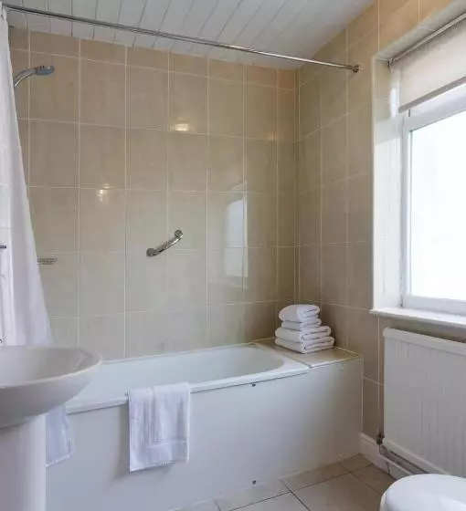 Aamiaismajoitus (B&B) Stoneleigh