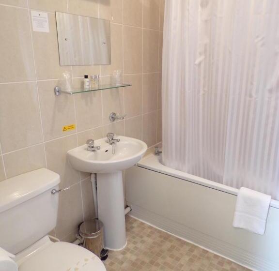 مبيت وإفطار Stoneleigh