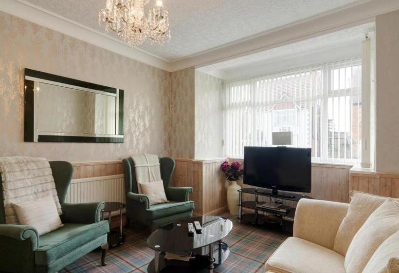 مبيت وإفطار Stoneleigh