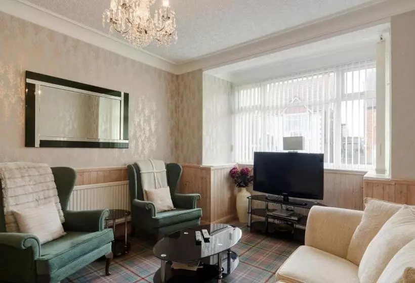 Aamiaismajoitus (B&B) Stoneleigh