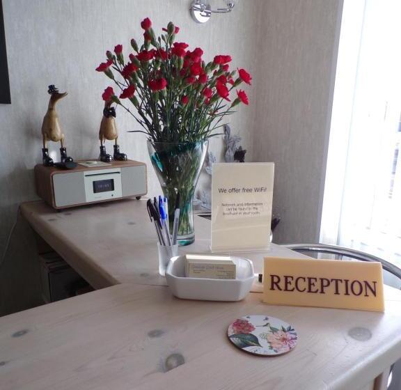 مبيت وإفطار Stoneleigh