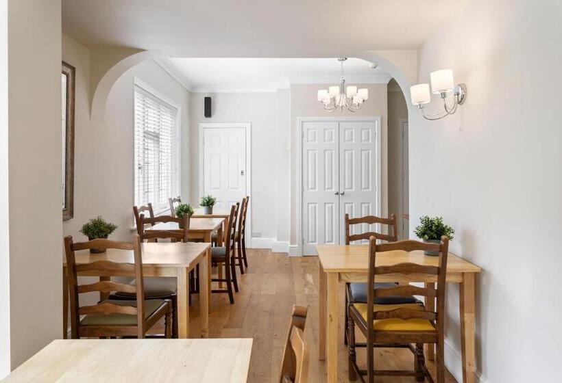 Bed and Breakfast Stover Lodge