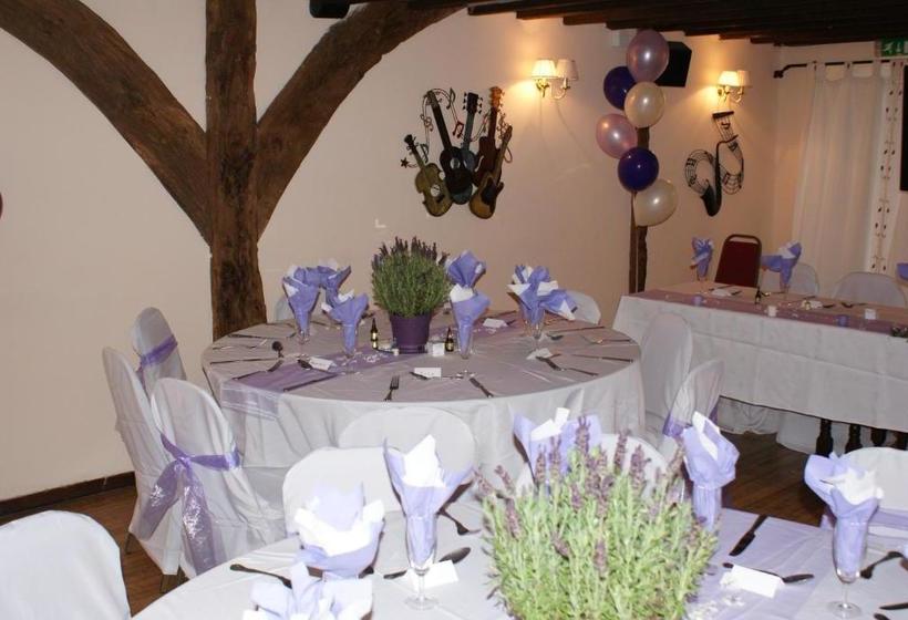 مبيت وإفطار The Hawkenbury