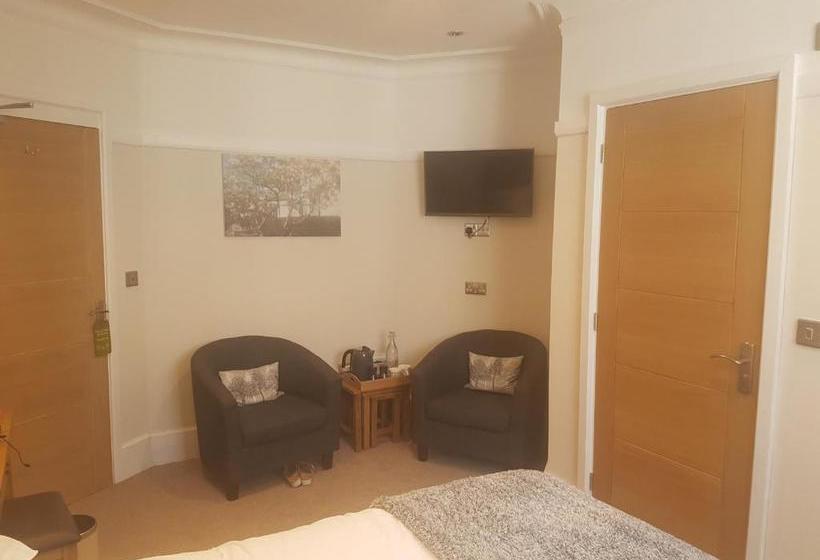 مبيت وإفطار Tregarth House