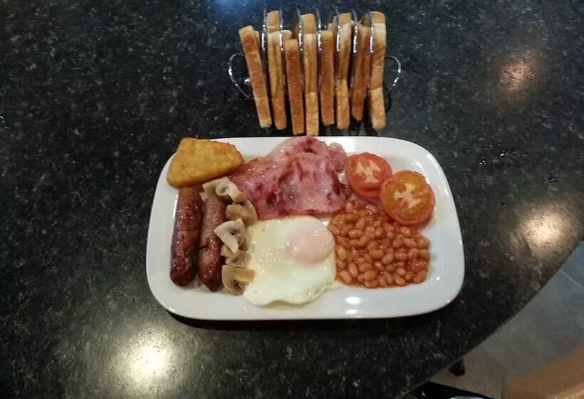 Castle Green Bed And Breakfast