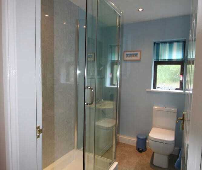 Castle Green Bed And Breakfast