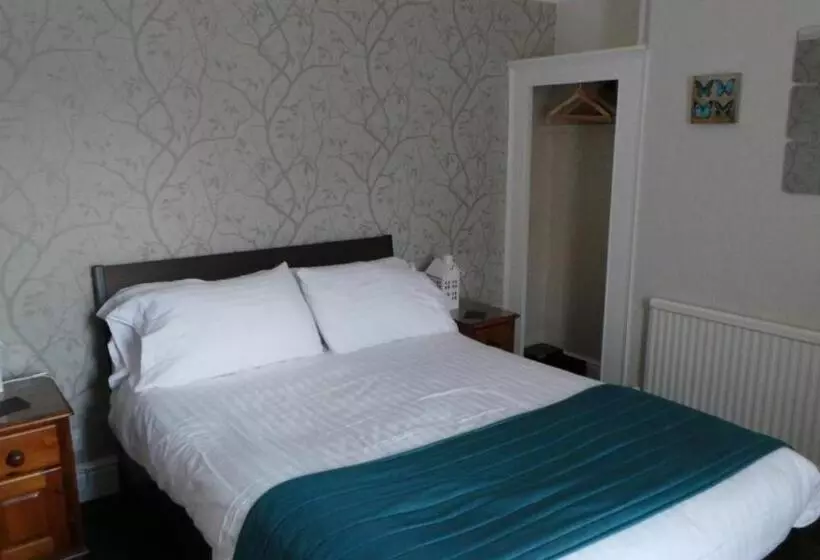 Colbourn Bed And Breakfast