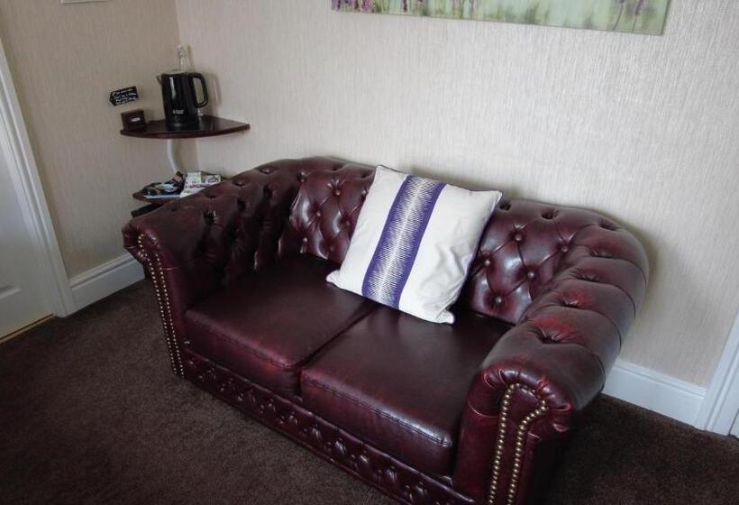 Colbourn Bed And Breakfast