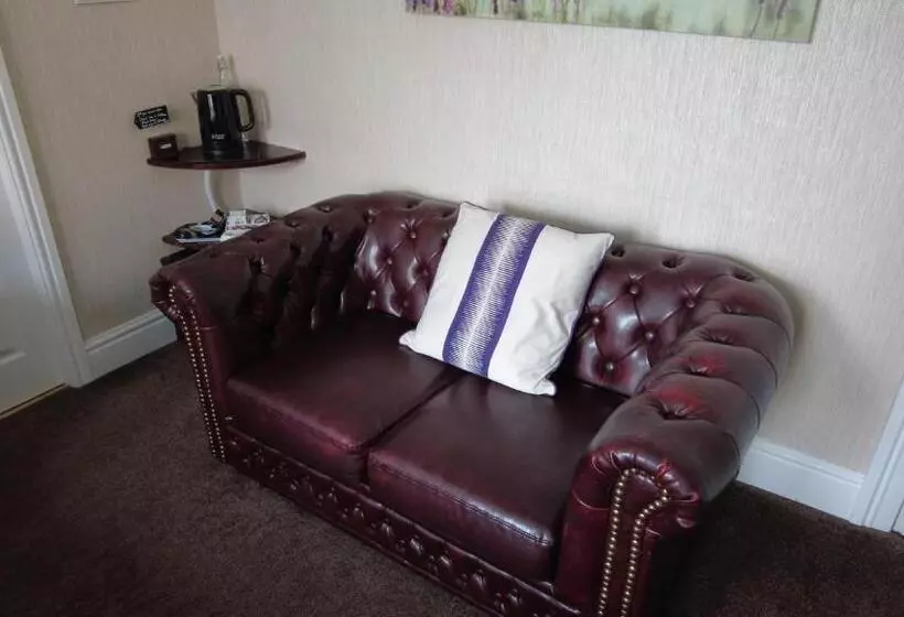 Colbourn Bed And Breakfast