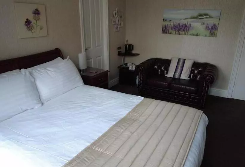 Colbourn Bed And Breakfast
