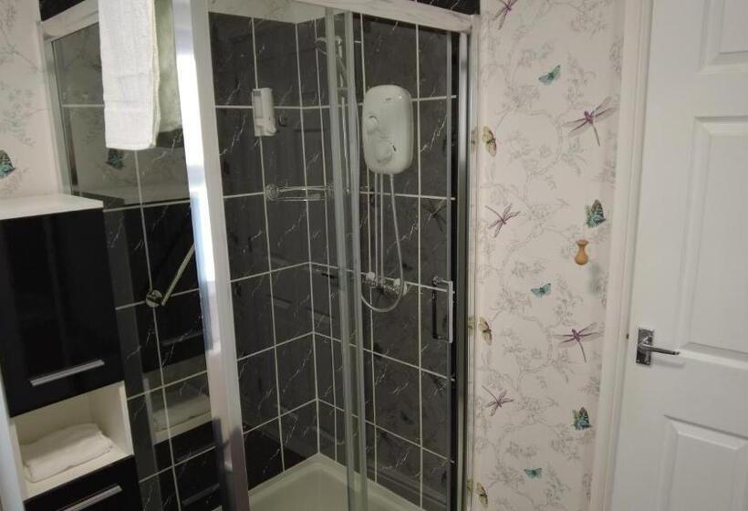 Colbourn Bed And Breakfast