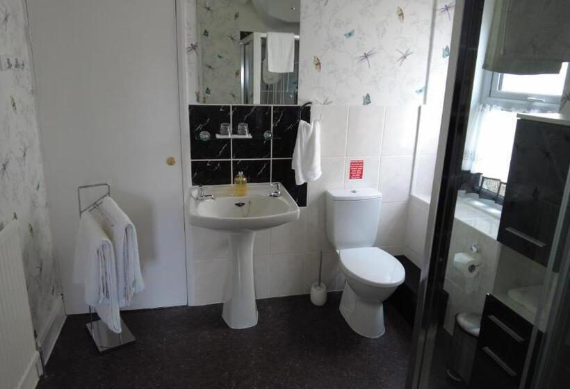 Colbourn Bed And Breakfast