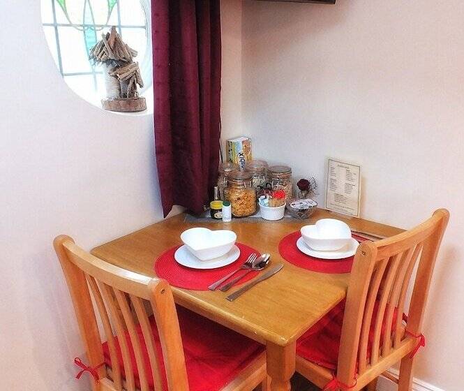 Heathfield Bed And Breakfast