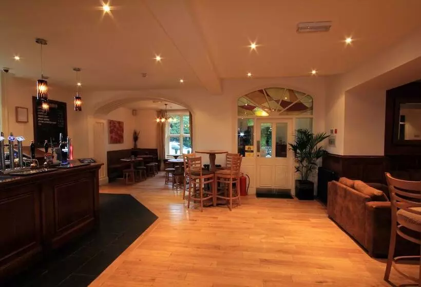 هتل Aberdunant Hall