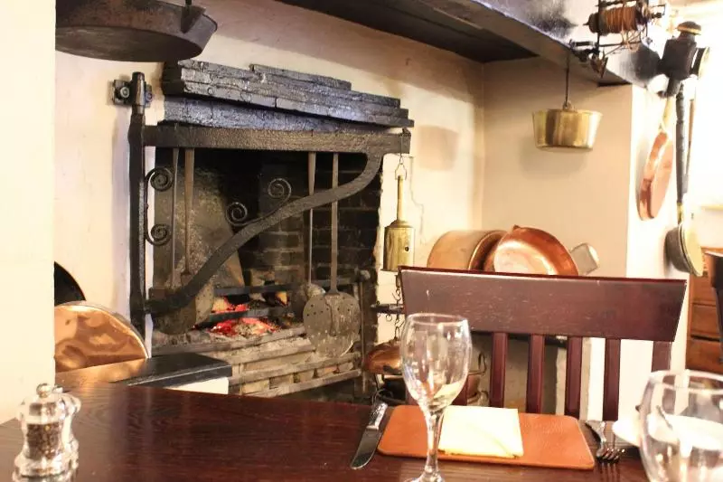 هتل Old Kings Arms