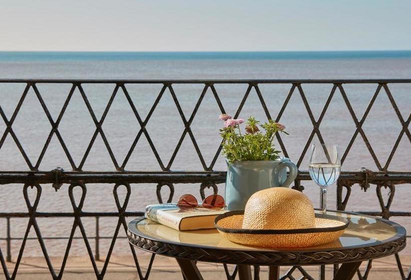 ホテル Royal York & Faulkner