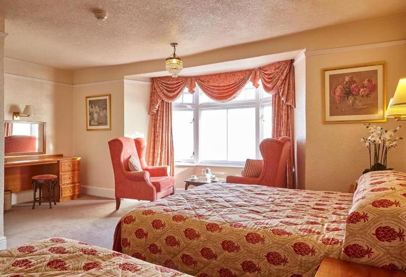 ホテル Royal York & Faulkner