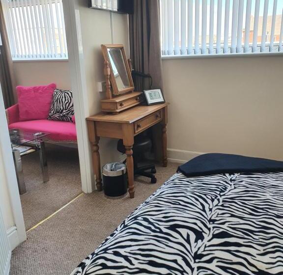 בית מלון כפרי The Dudley