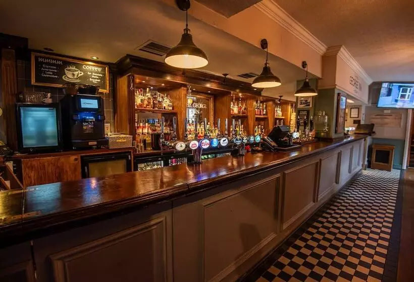ホテル The George Inn