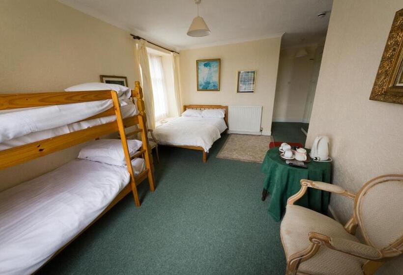 Отель The White Hart