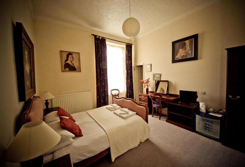 Отель The White Hart