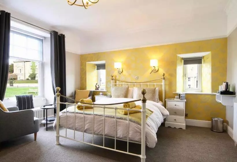 Ivy Cottage Bed & Breakfast