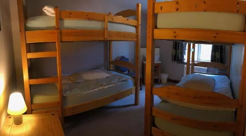 Lledr House Hostel Near Two Zip World Sites