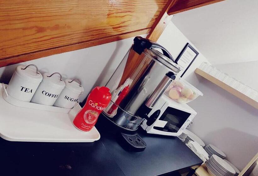 מוטל Redwings Lodge Dunstable