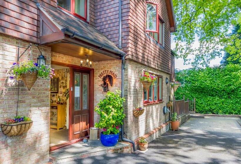 Pretty Maid House B&b