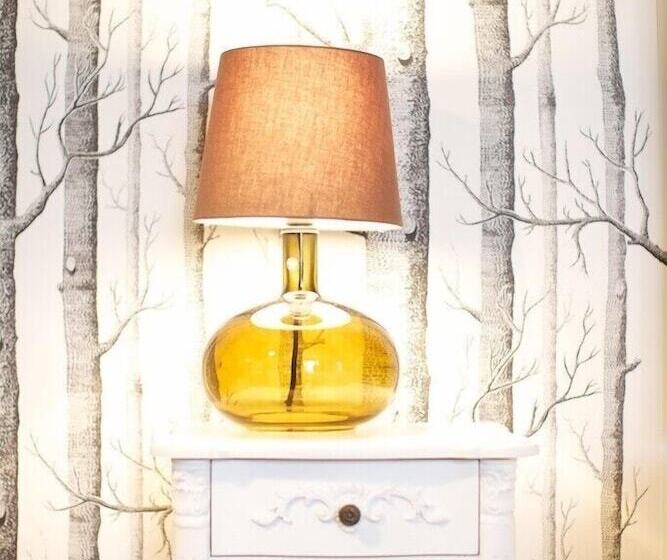 Ravenhurst Bed And Breakfast