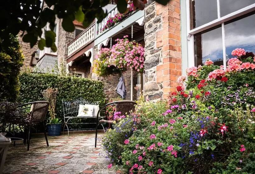 Southcliffe B&b