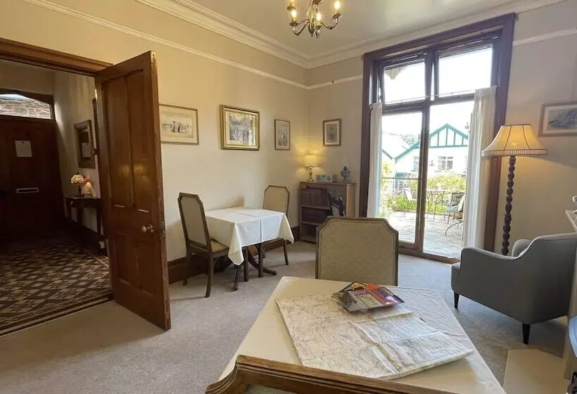 Southcliffe B&b
