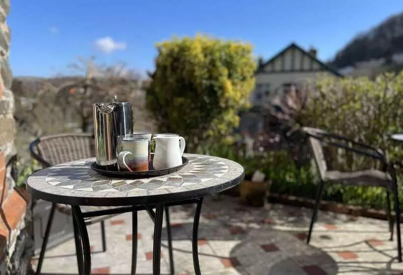 Southcliffe B&b