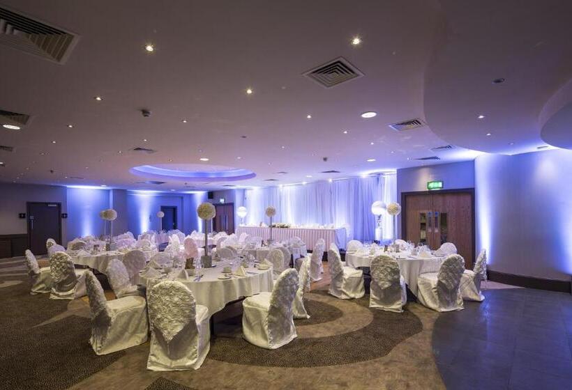 The Enniskillen Hotel And Motel