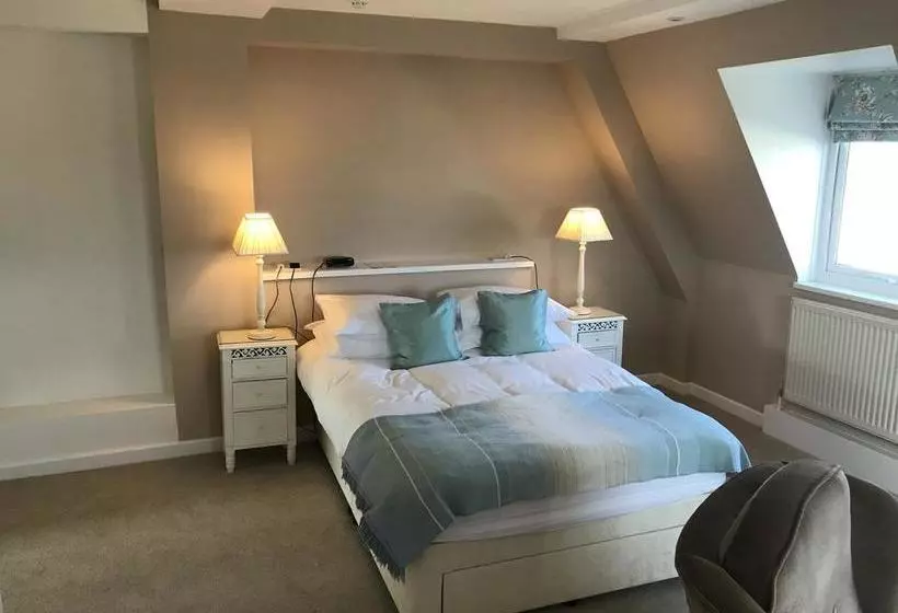 Cambridge House Bed & Breakfast
