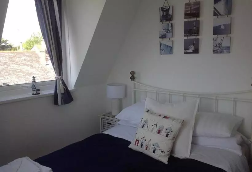 Cambridge House Bed & Breakfast